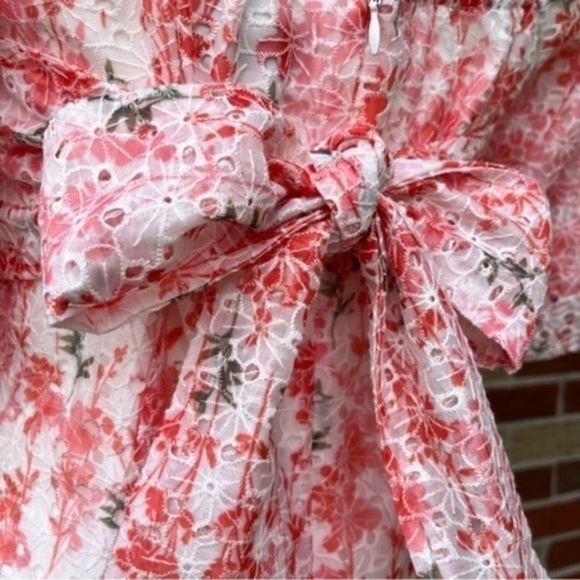 ☀️ NWT Adelyn Rae Collen Floral Eyelet Puff Sleeve Mini Dress in Flamingo - Picture 10 of 16